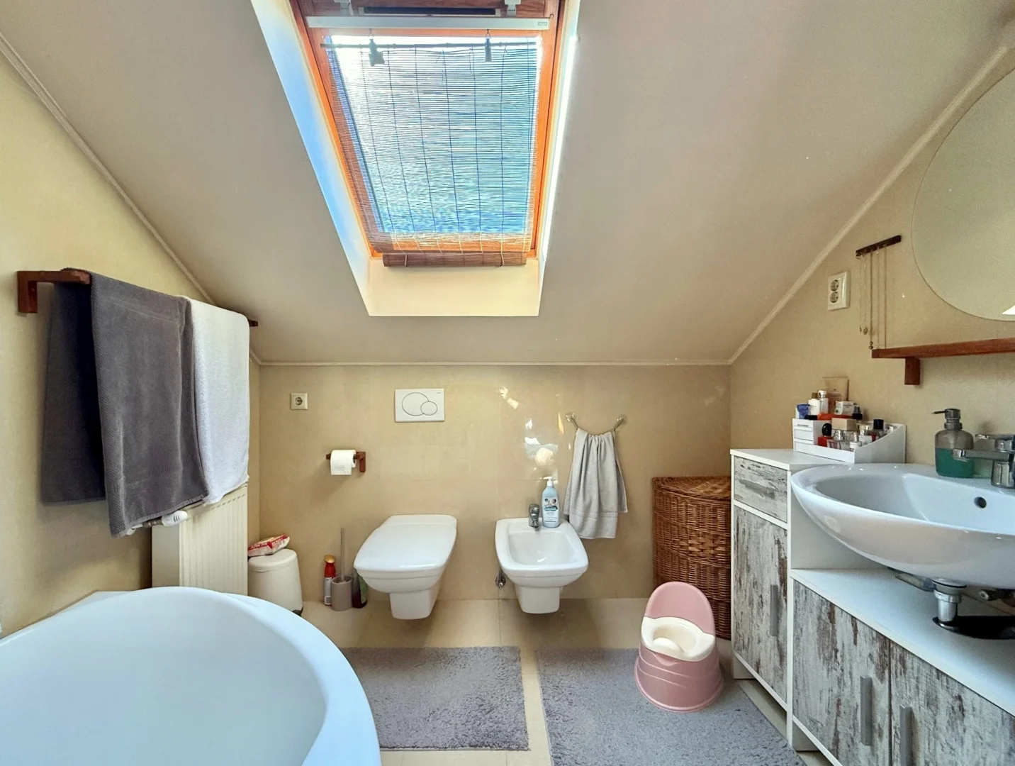 Eladó üzlet iroda / üzlet / kereskedelmi / szolgáltató Budapest 18. ker.en - Kép 12