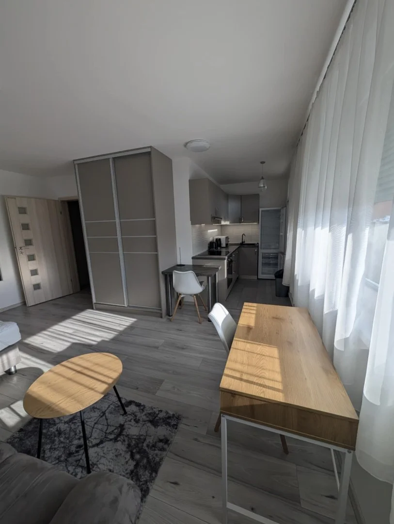 Kiadó tégla lakás Pécsen