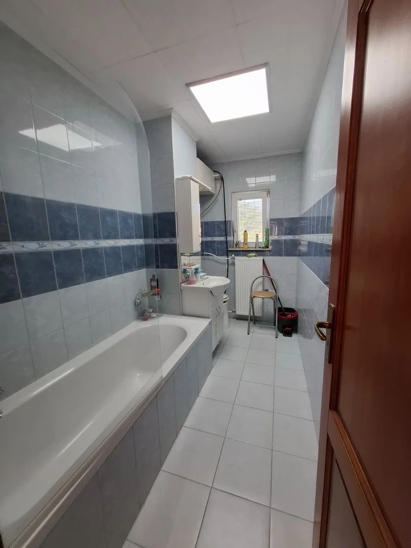 Eladó családi ház Aszódon - Kép 14