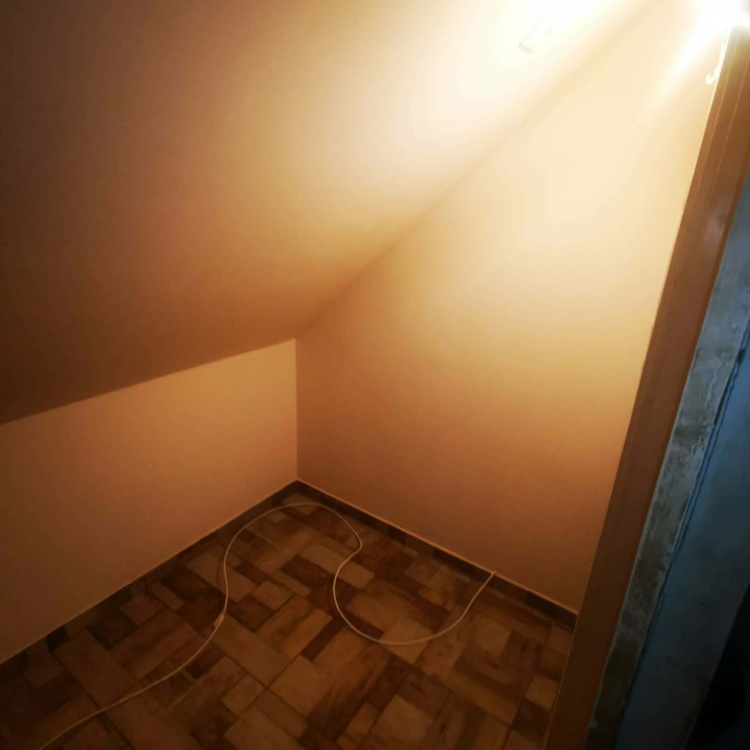 Eladó tégla lakás Pécsen - Kép 8