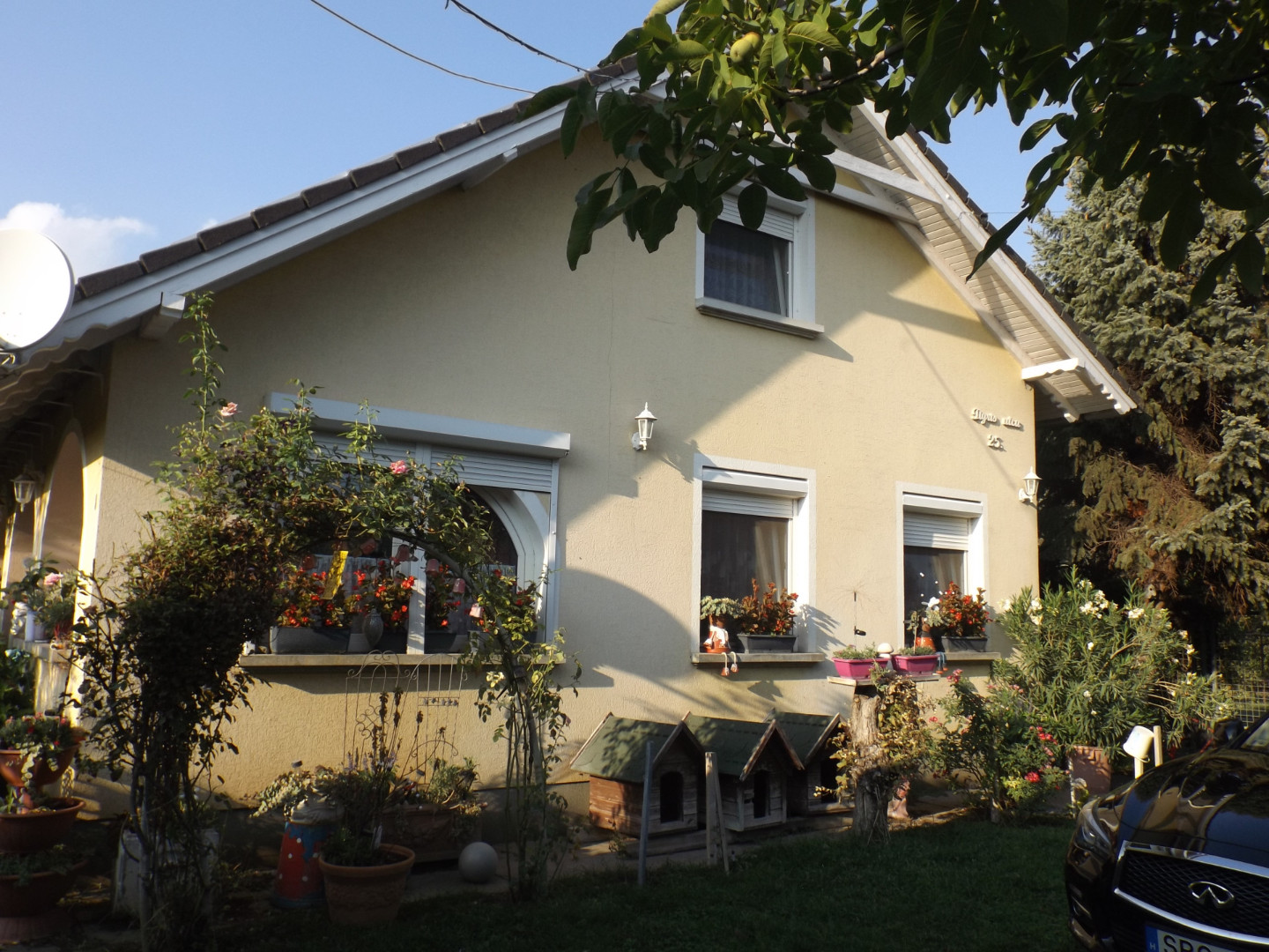 Eladó családi ház Sándorfalvan - Kép 2