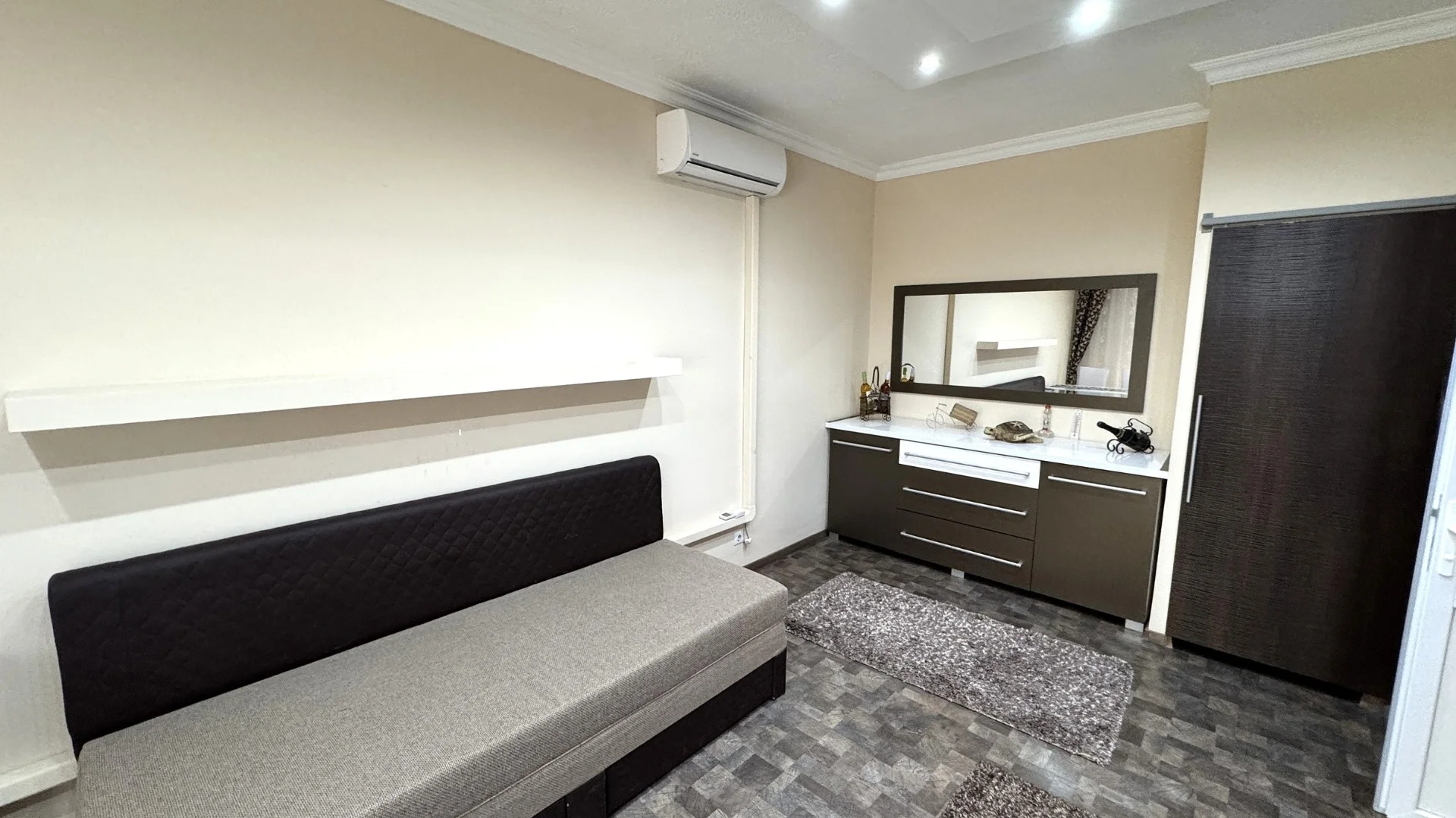 Eladó tégla lakás Nyíregyházán - Kép 6