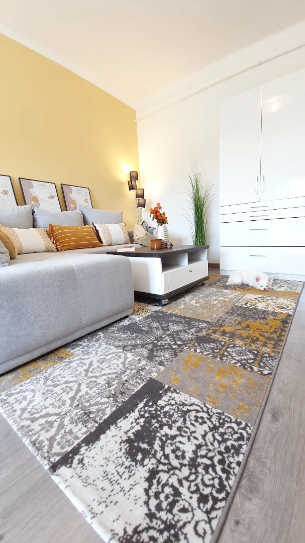 Eladó panel lakás Tatabányán