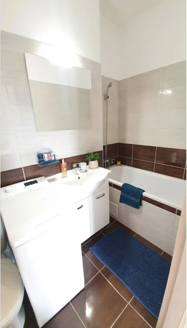 Eladó panel lakás Tatabányán - Kép 7