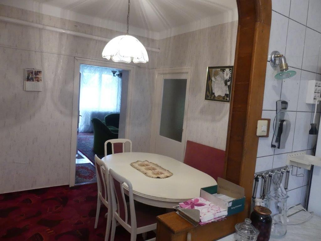 Eladó tégla lakás Debrecenben - Kép 11