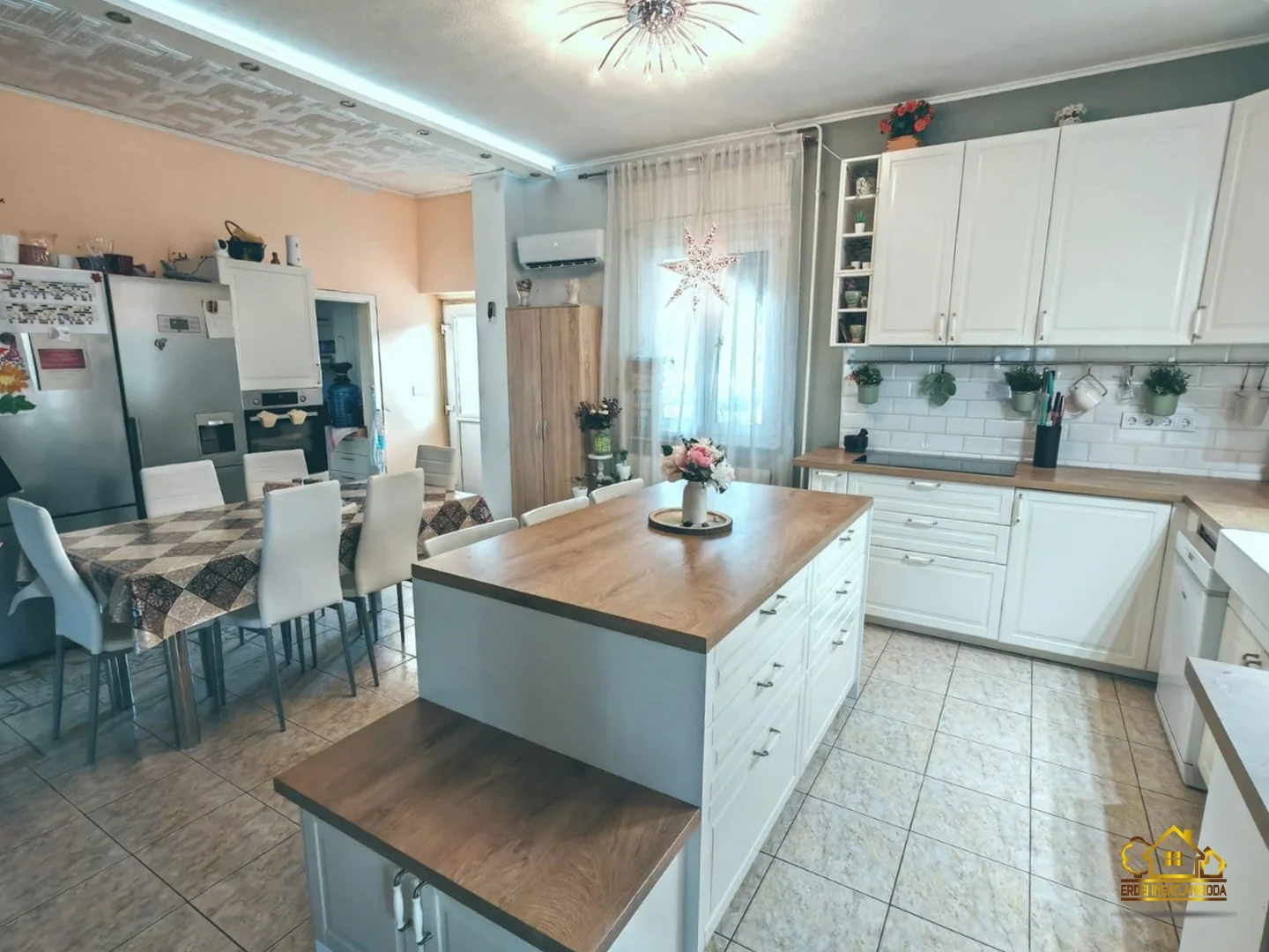 Eladó családi ház Dunavarsányon - Kép 2