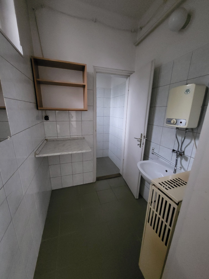 Eladó üzlet iroda / üzlet / kereskedelmi / szolgáltató Molnárin - Kép 6