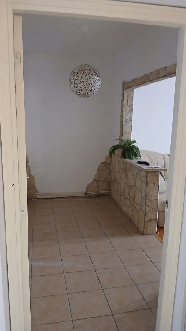 Eladó panel lakás Szarvason - Kép 6