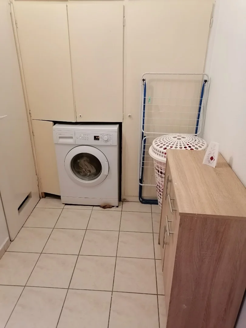 Eladó panel lakás Dunaújvárosban - Kép 6