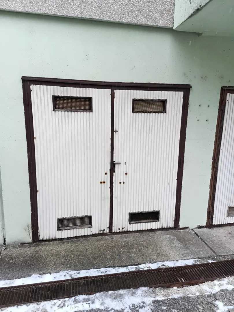 Eladó garázs garázs / beálló Veszprémben - Kép 3