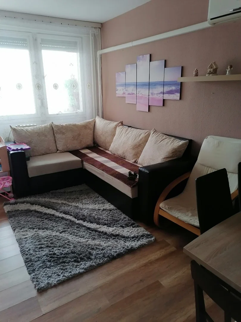 Eladó panel lakás Dunaújvárosban - Kép 10