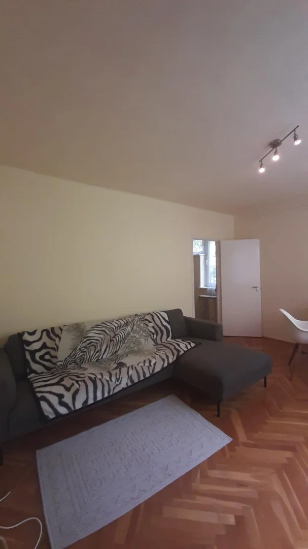 Kiadó tégla lakás Budapesten - Kép 11