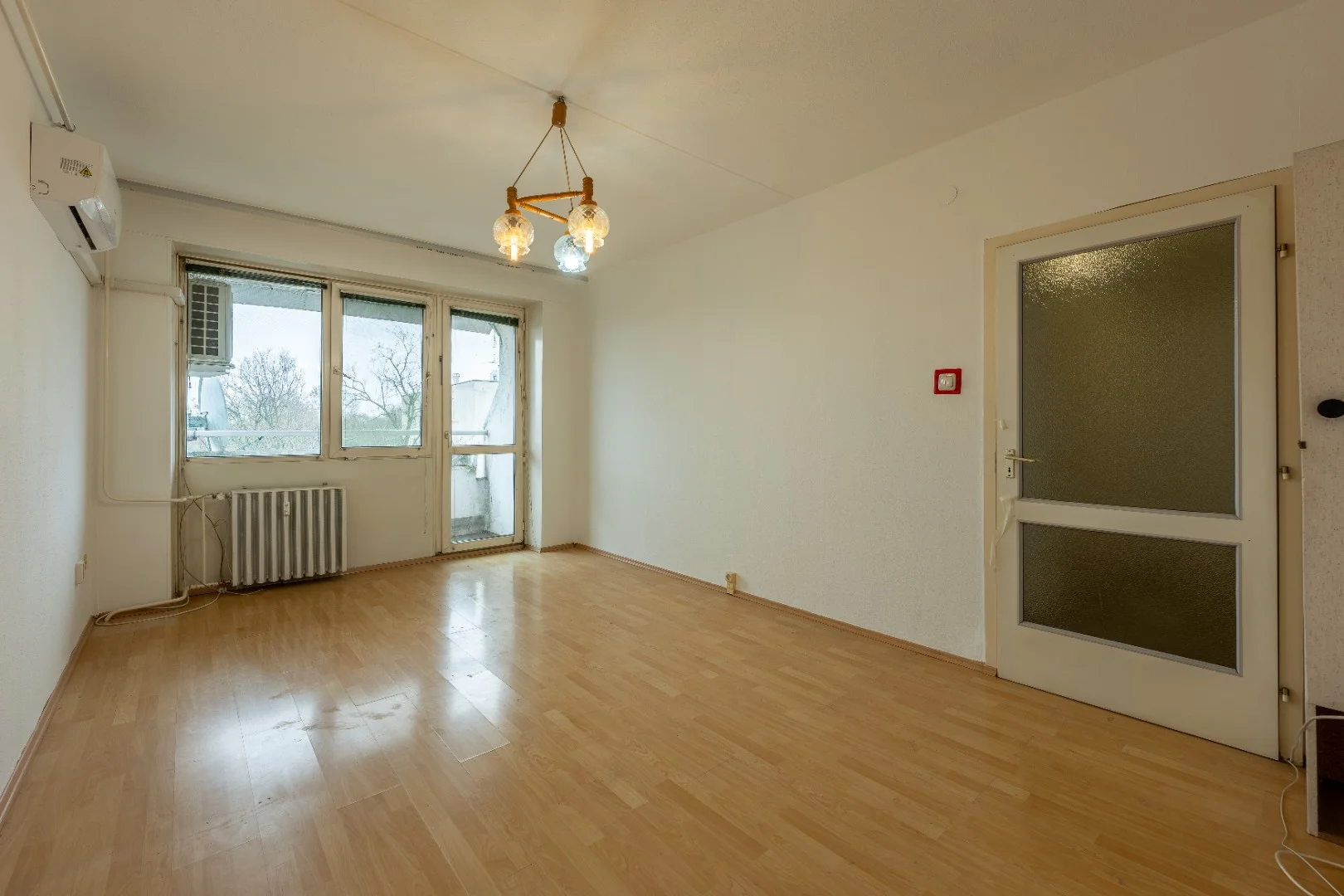 Eladó panel lakás Budapest 21. ker.en - Kép 2