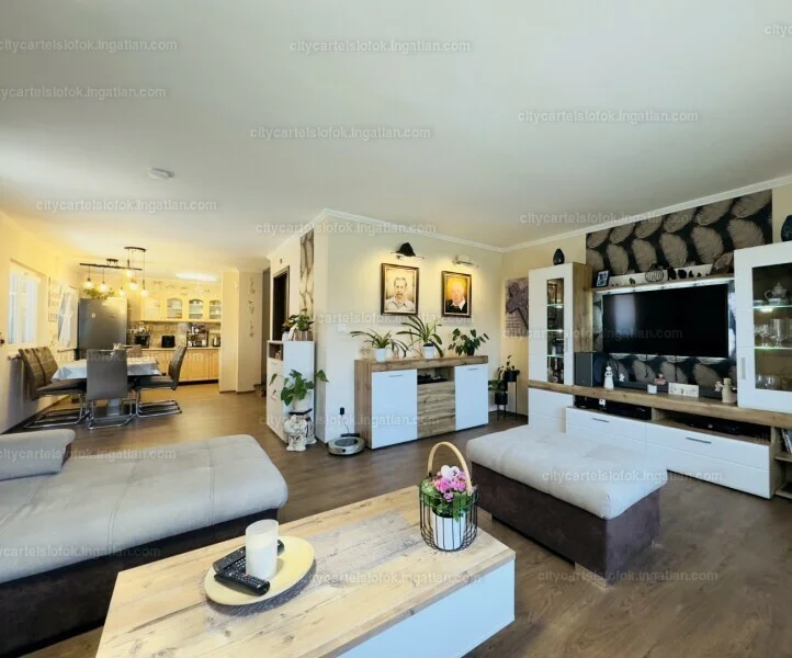 Eladó családi ház Siófokon