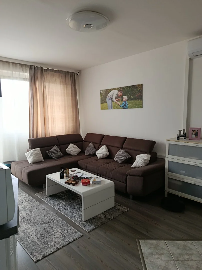 Eladó panel lakás Tatabányán - Kép 5