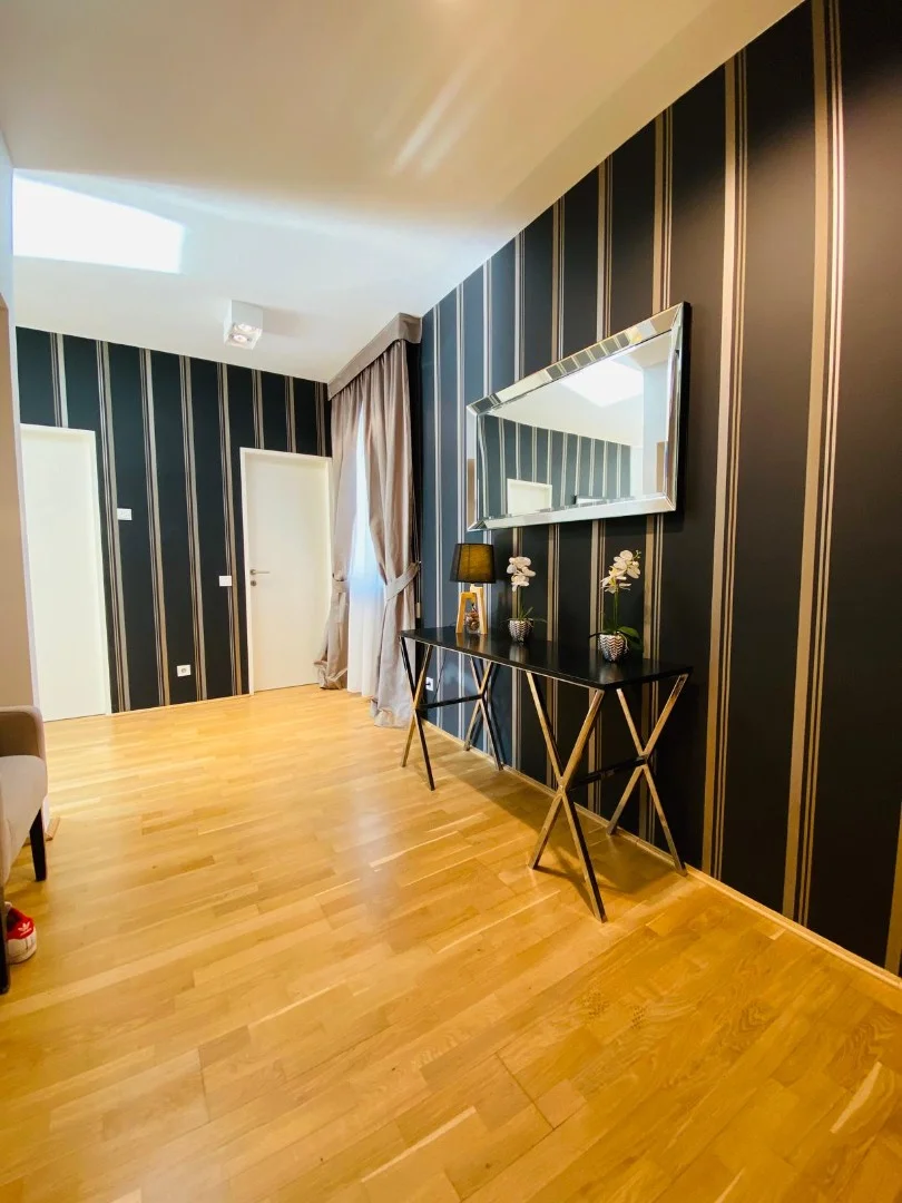 Kiadó tégla lakás Budapest 05. ker.en - Kép 8