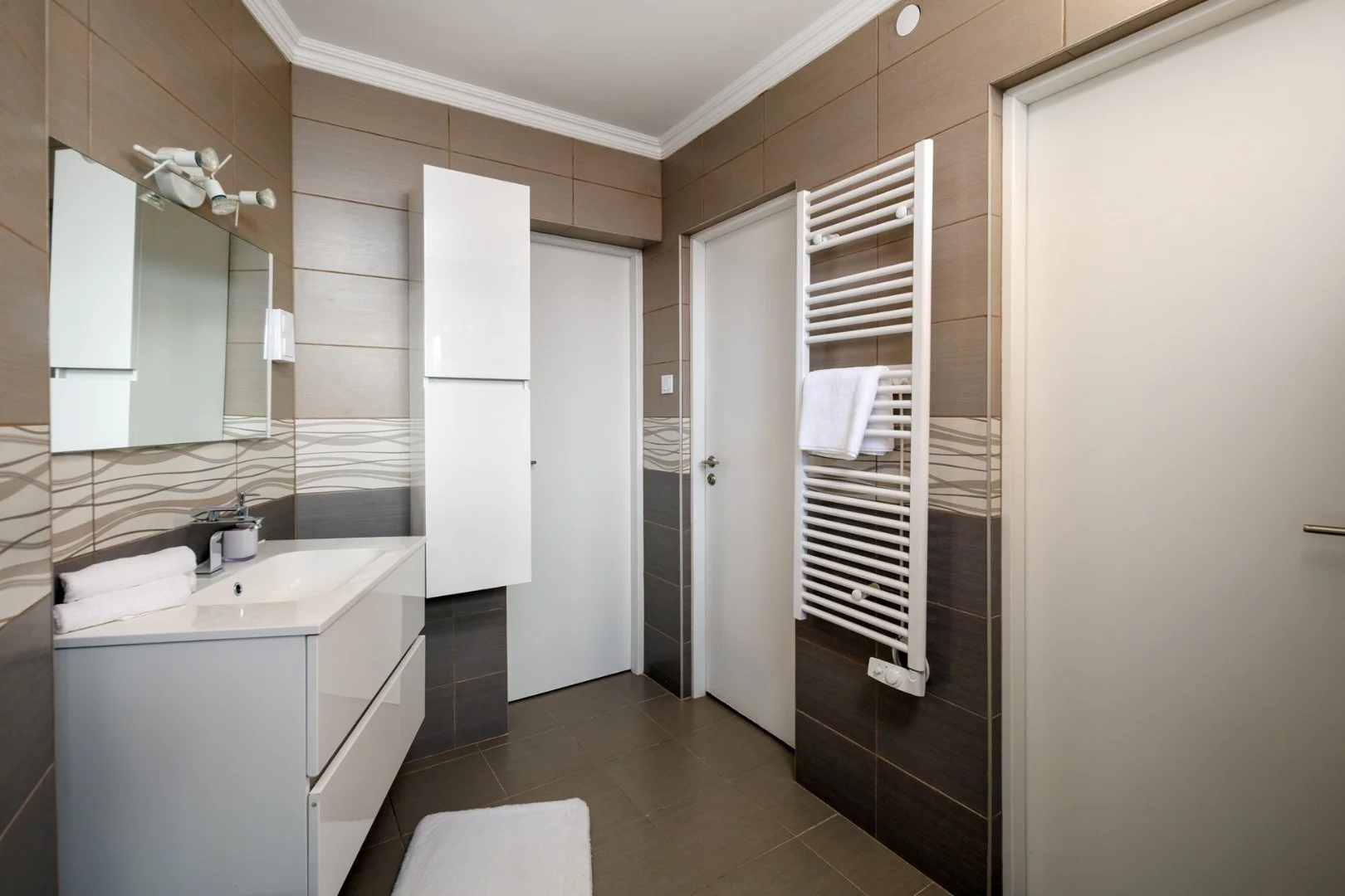 Eladó családi ház Dorogon - Kép 13