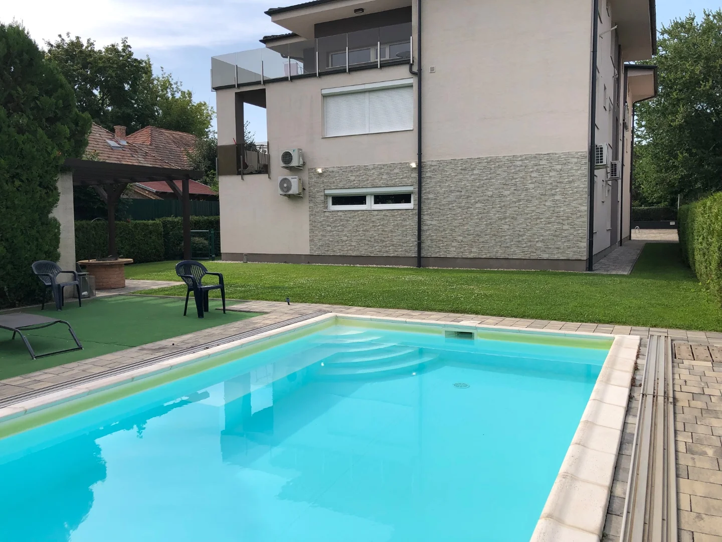 Eladó tégla lakás Siófokon