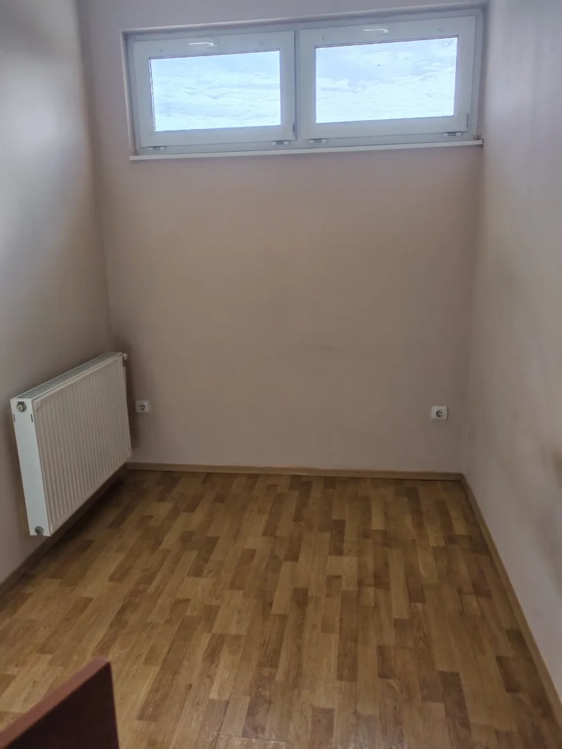 Eladó tégla lakás Tolnan - Kép 5