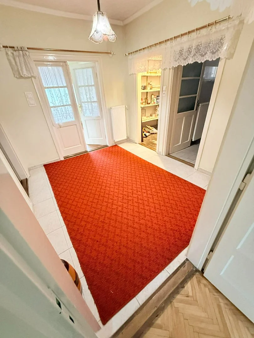 Eladó családi ház Miskolcon - Kép 9