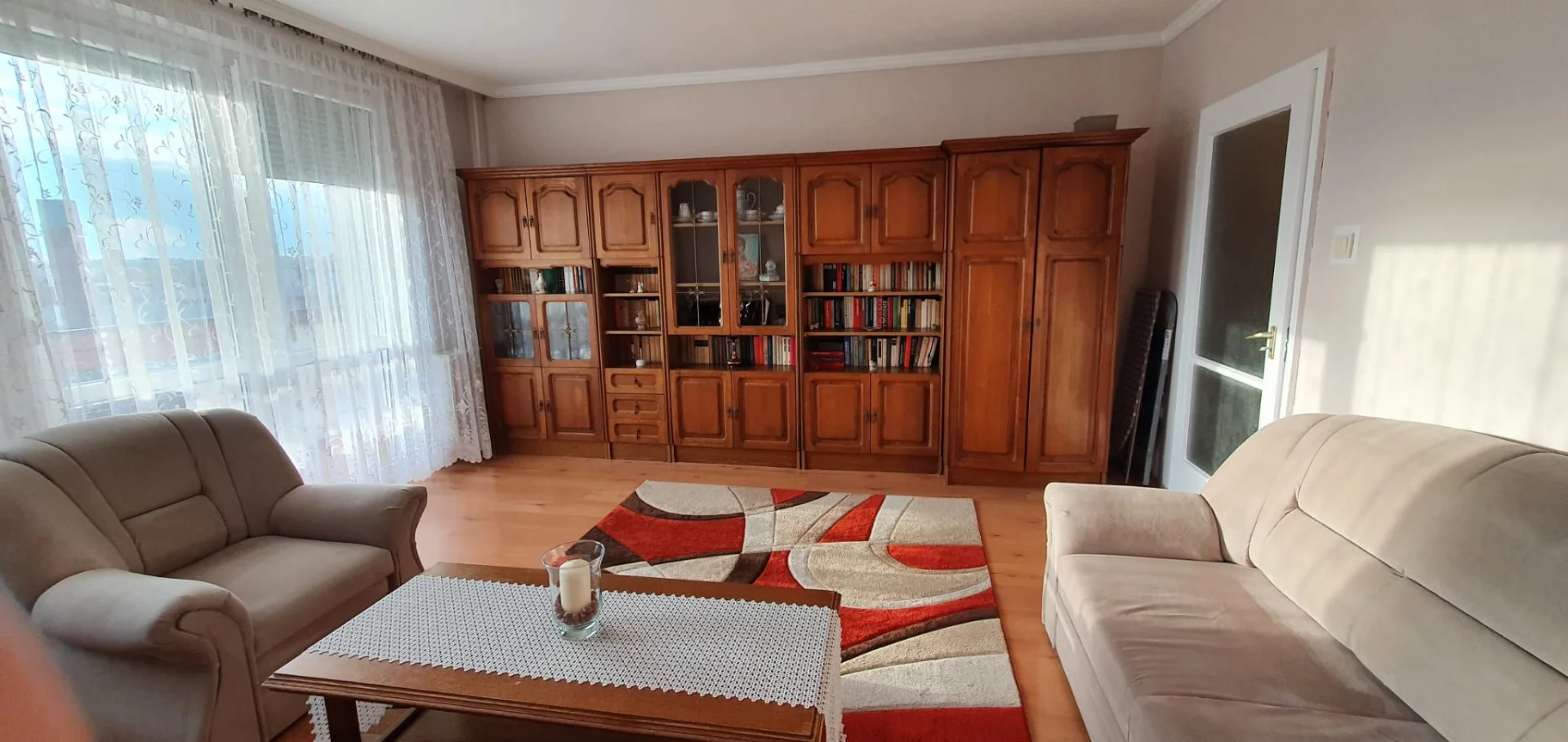 Eladó panel lakás Veszprémben - Kép 4