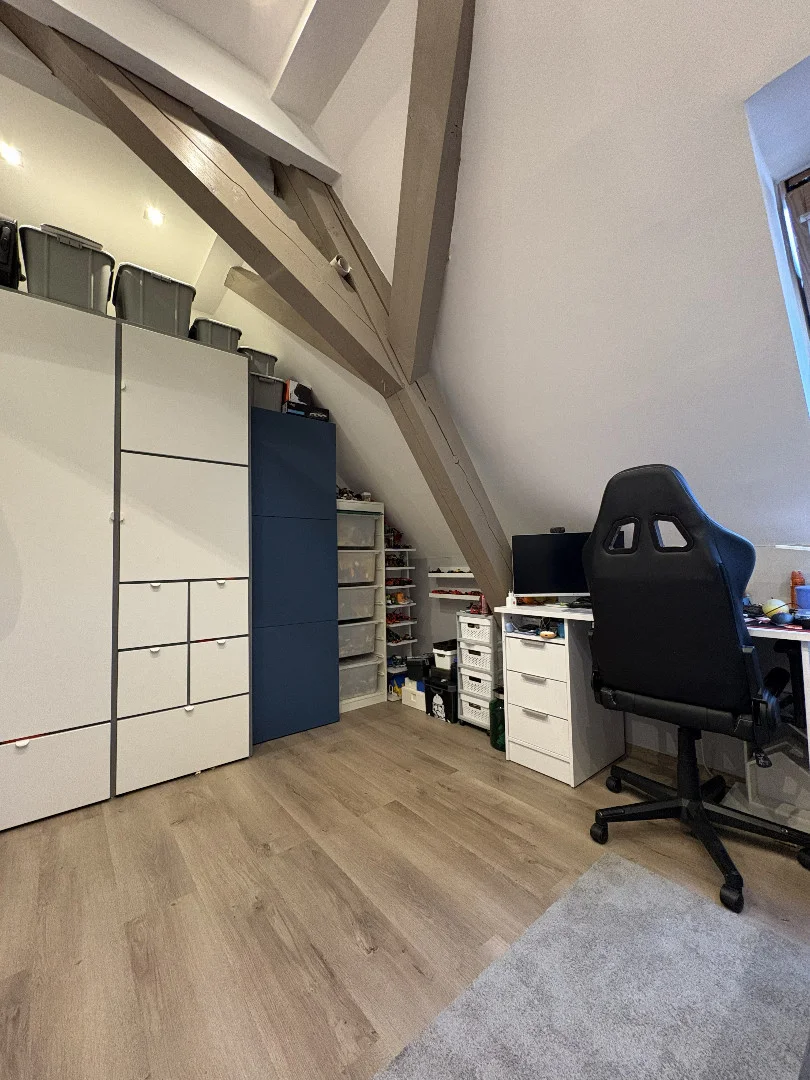 Eladó tégla lakás Szolnokon - Kép 11