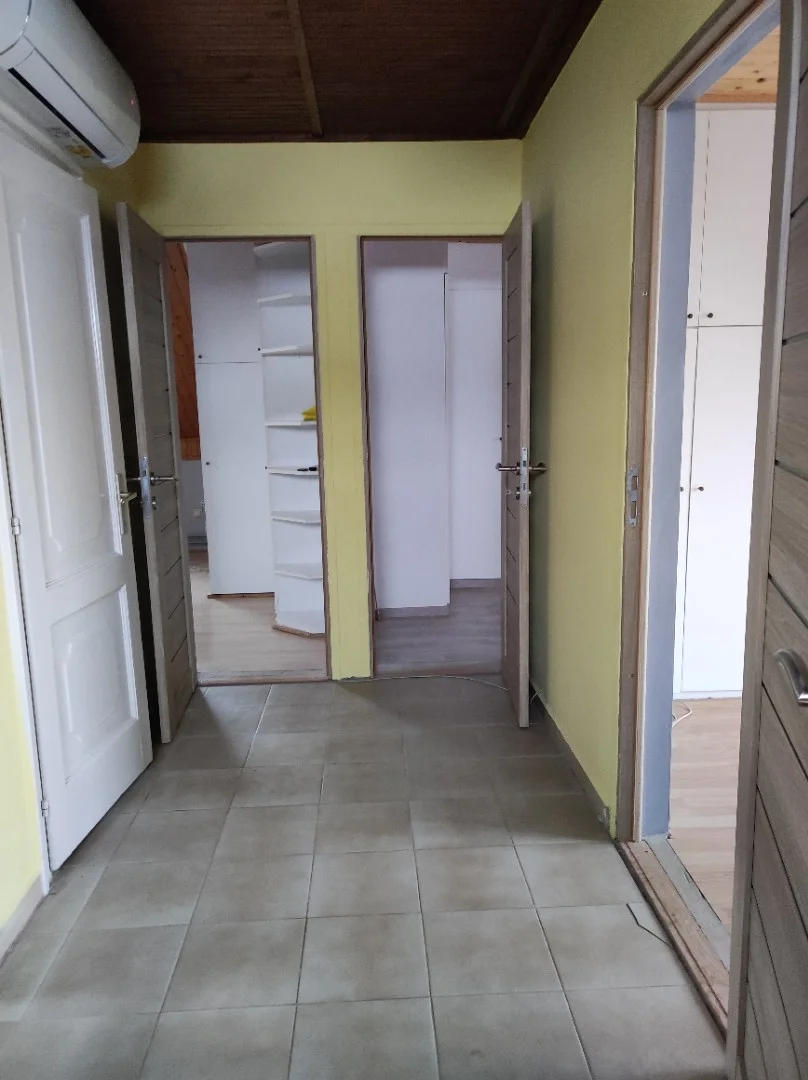 Eladó családi ház Solymár Madàch utca - Kép 10