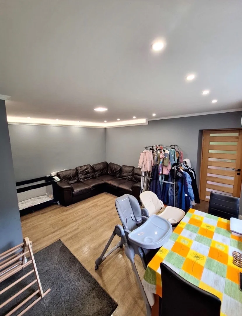 Eladó családi ház Nyíregyházán - Kép 3