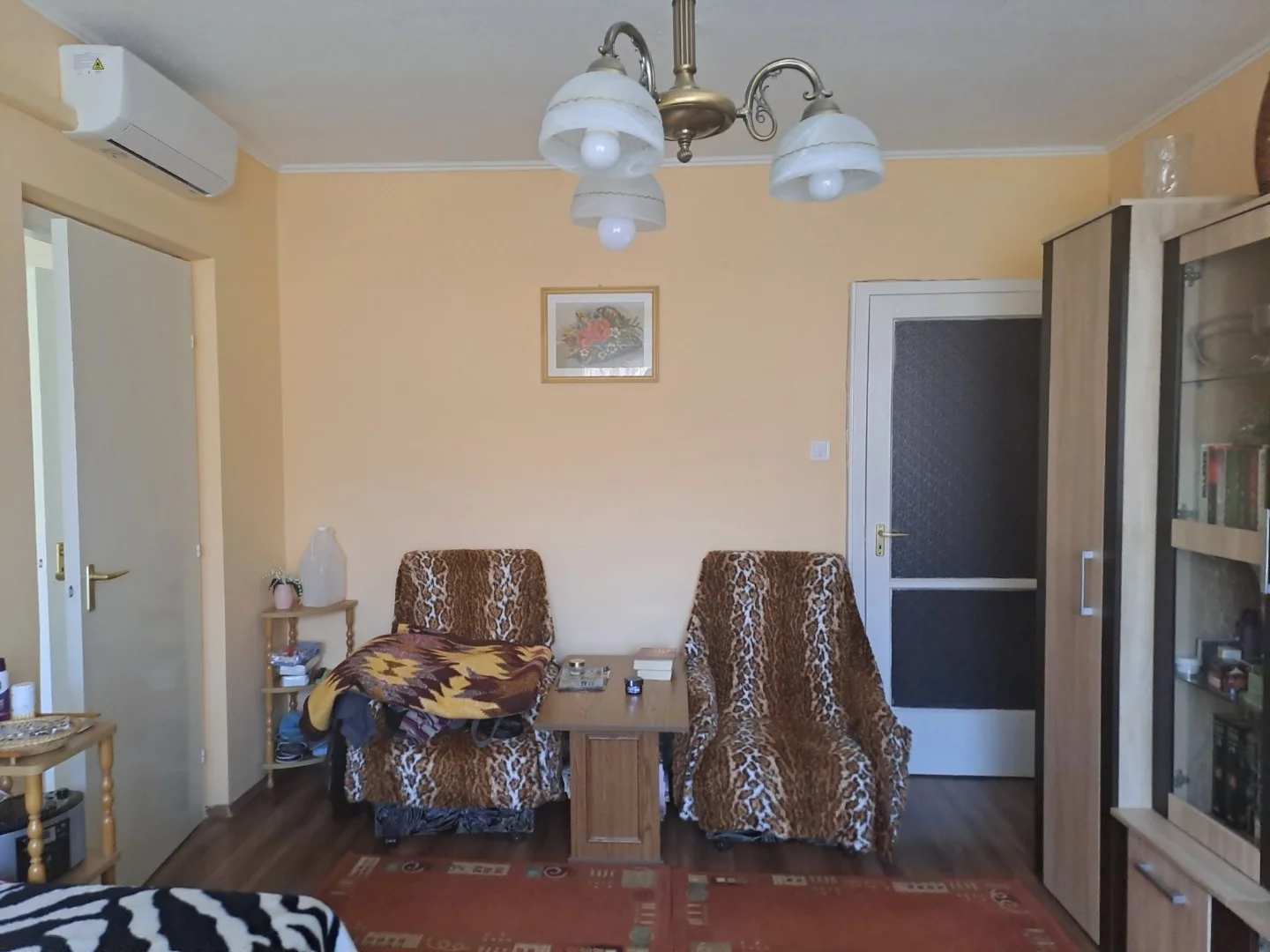 Eladó panel lakás Debrecenben - Kép 4