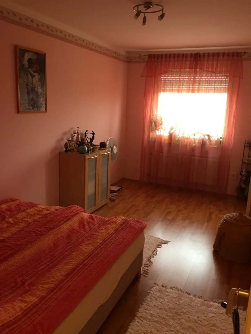 Eladó panel lakás Kecskeméten - Kép 4