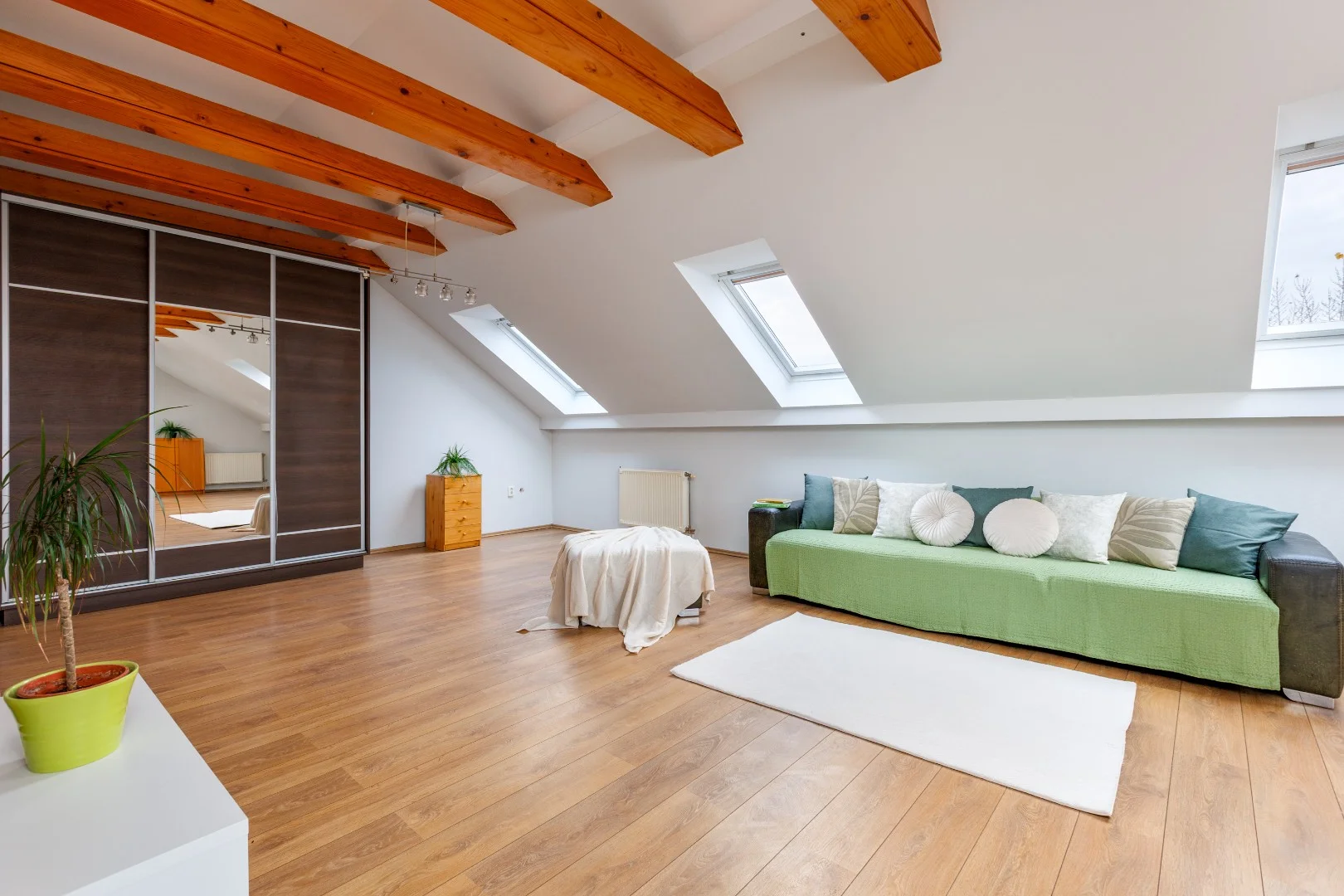 Eladó tégla lakás Esztergomban - Kép 4