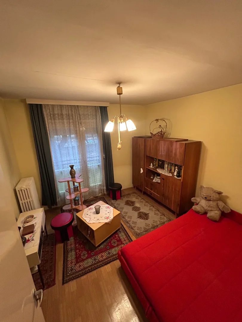 Eladó panel lakás Pécsen - Kép 5