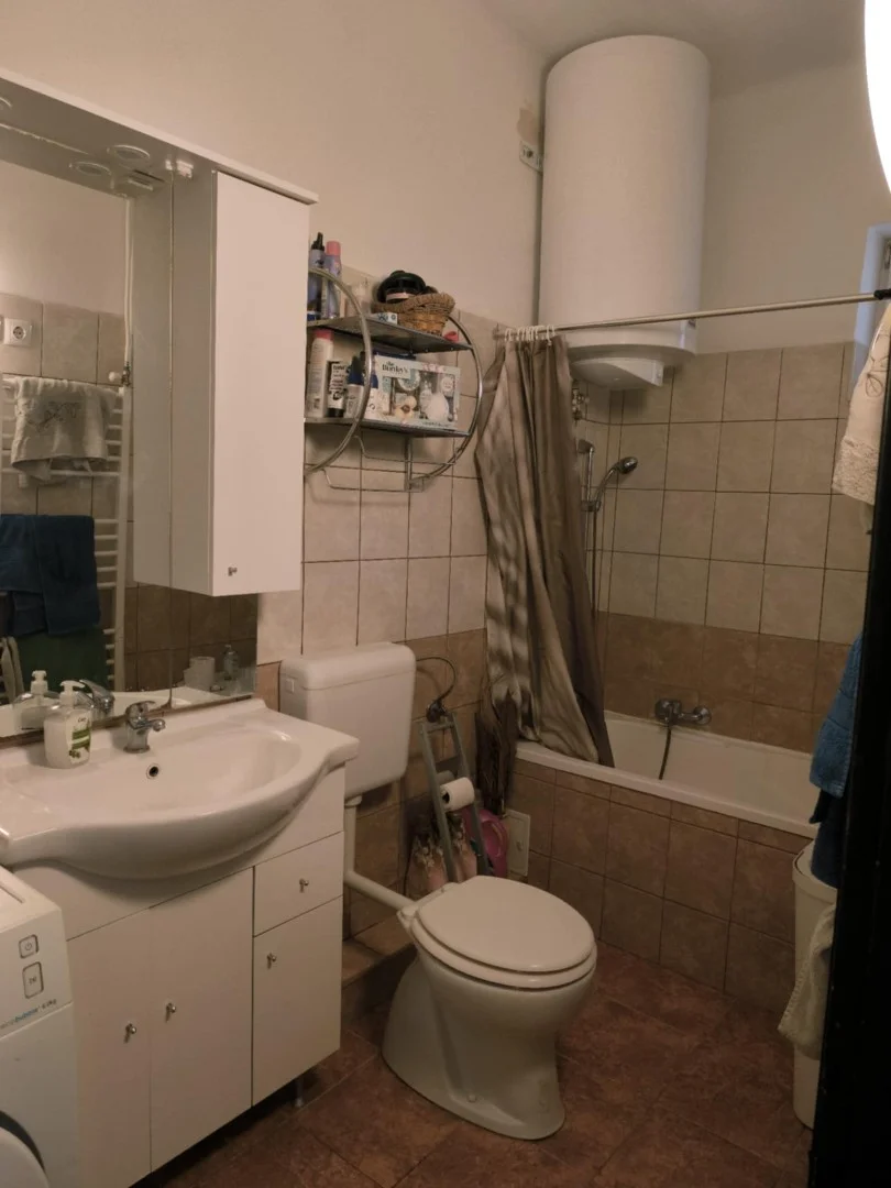 Eladó családi ház Tatabányán - Kép 12