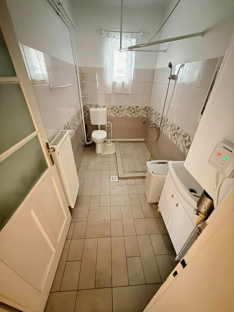 Eladó családi ház Miskolcon - Kép 3