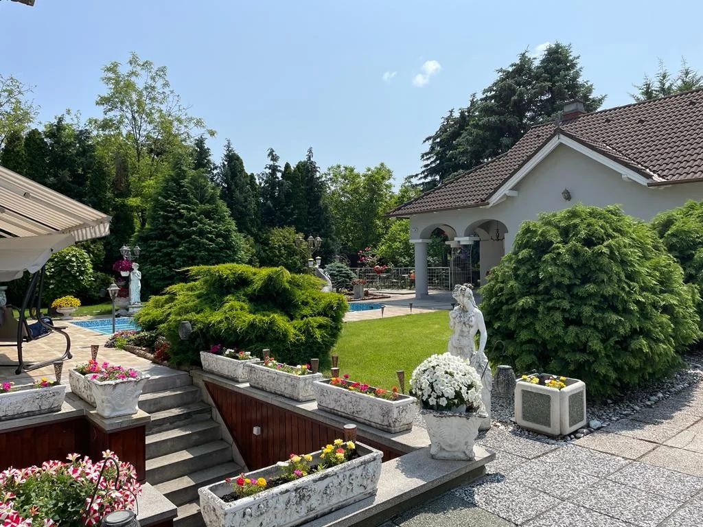 Eladó családi ház Győrött - Kép 2