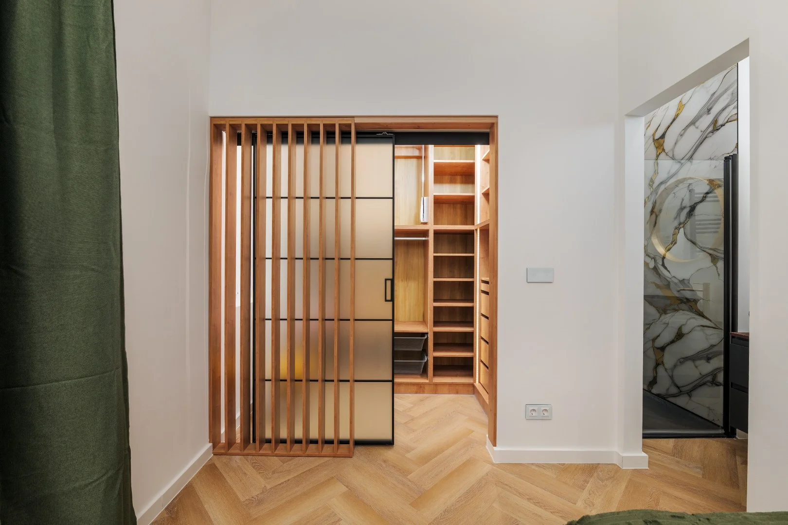 Eladó tégla lakás Budapest 05. ker.en - Kép 11