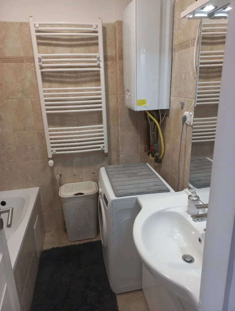 Eladó tégla lakás Győrött - Kép 7