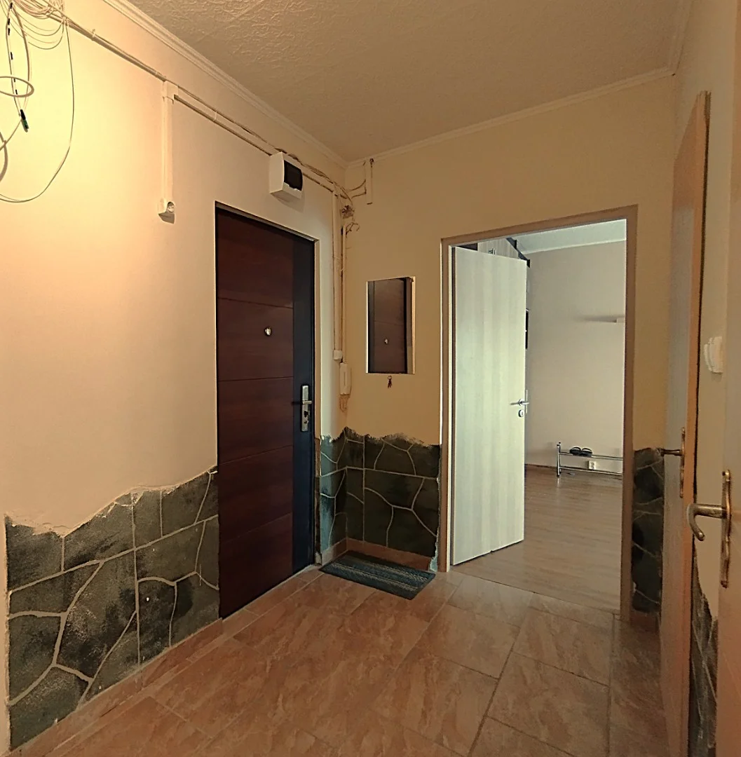 Eladó tégla lakás Székesfehérváron - Kép 5