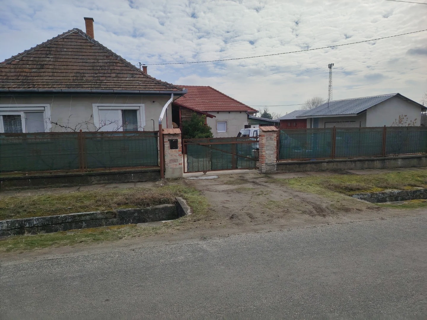 Eladó családi ház Ceglédbercelen - Kép 16