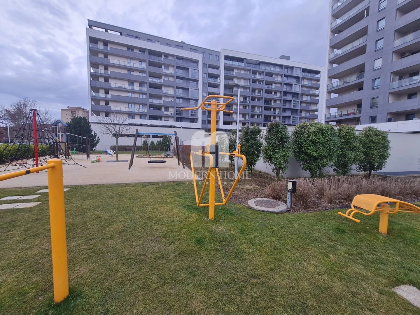 Eladó tégla lakás Székesfehérváron