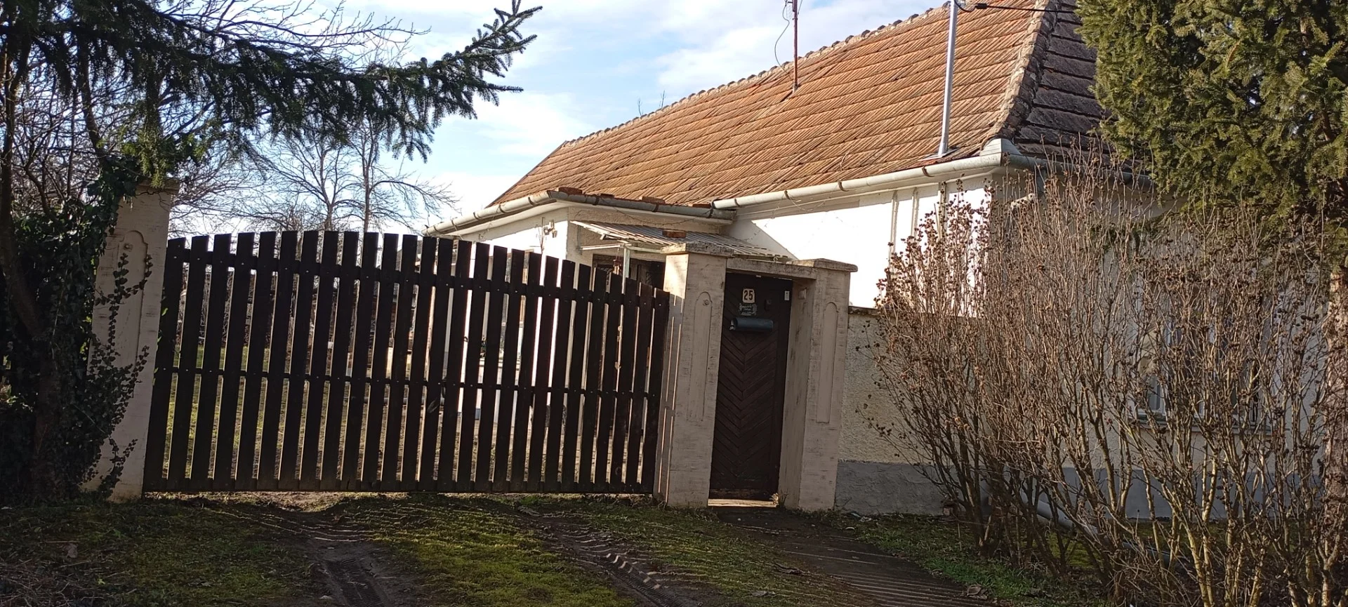 Eladó családi ház Csipkereken - Kép 2