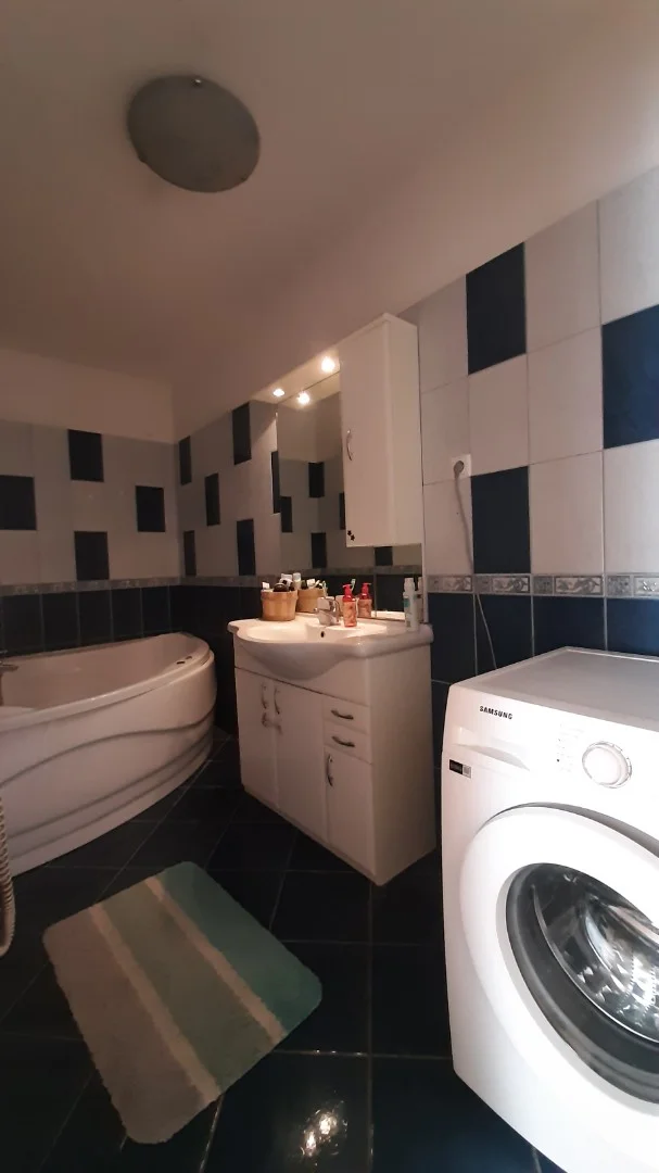 Eladó panel lakás Budapest 04. ker.en - Kép 5