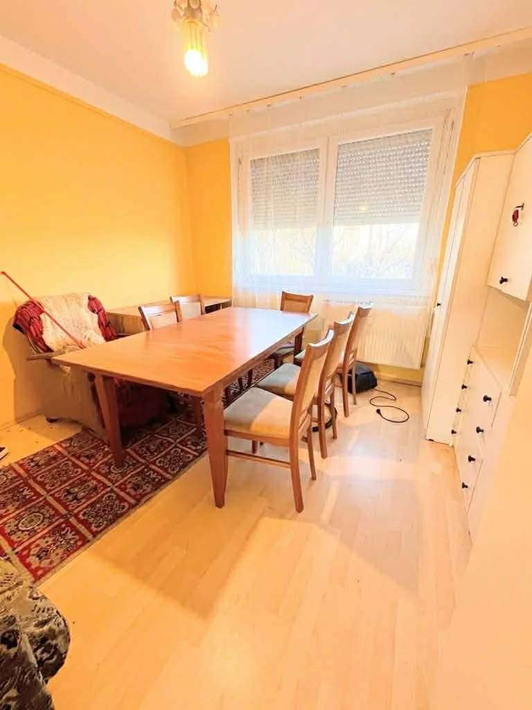 Eladó panel lakás Miskolcon - Kép 2