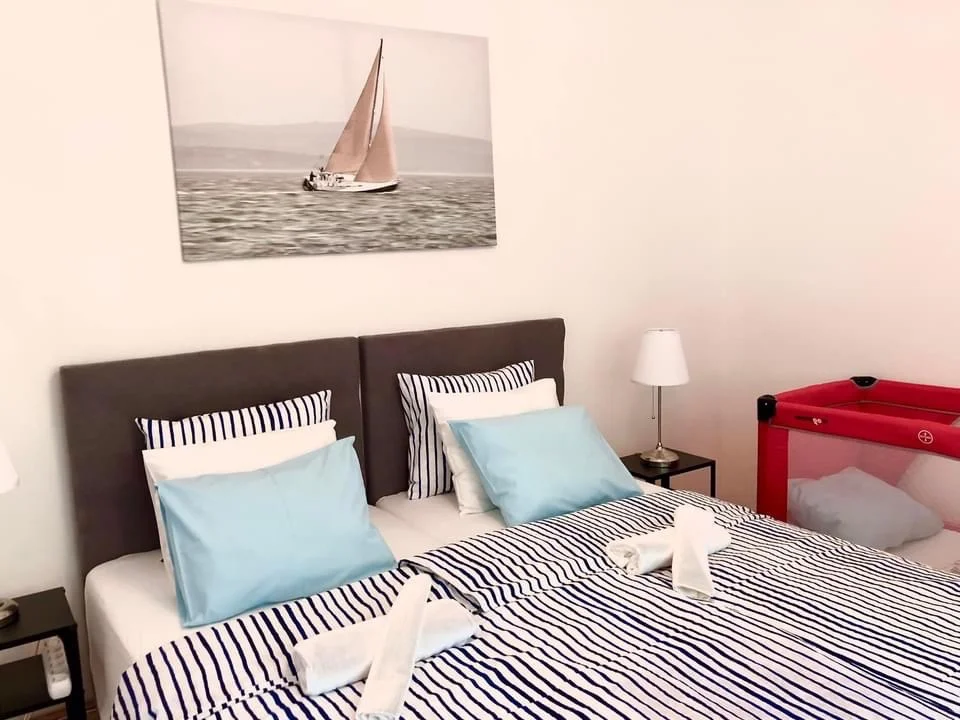 Eladó családi ház Balatonfenyvesen - Kép 14