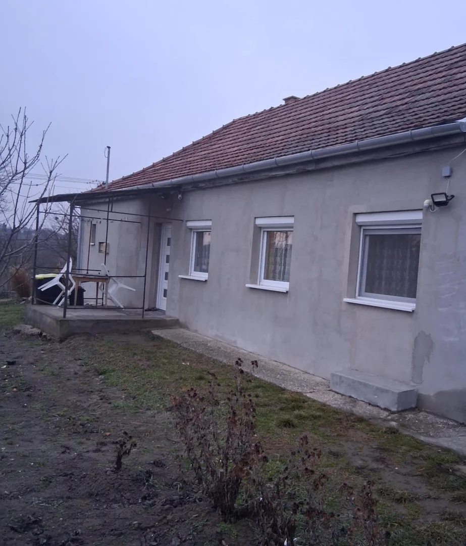 Eladó családi ház Enyingen - Kép 14