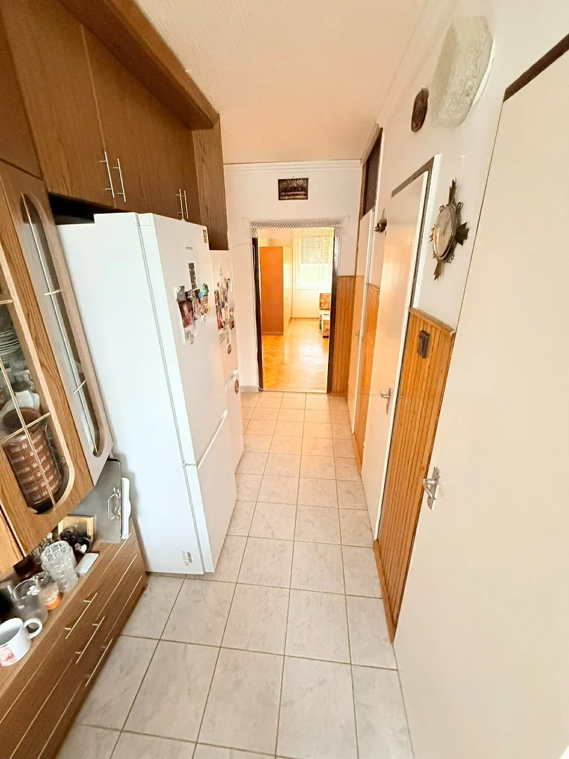 Eladó panel lakás Kazincbarcikan - Kép 8