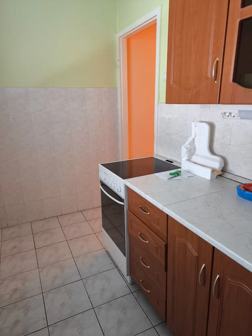 Eladó panel lakás Szekszárdon - Kép 9