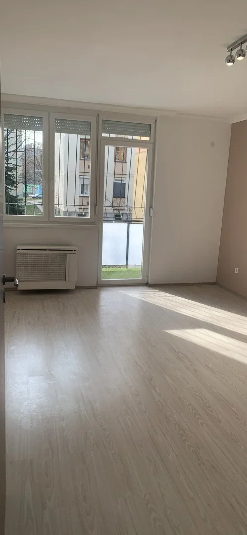 Eladó tégla lakás Debrecenben