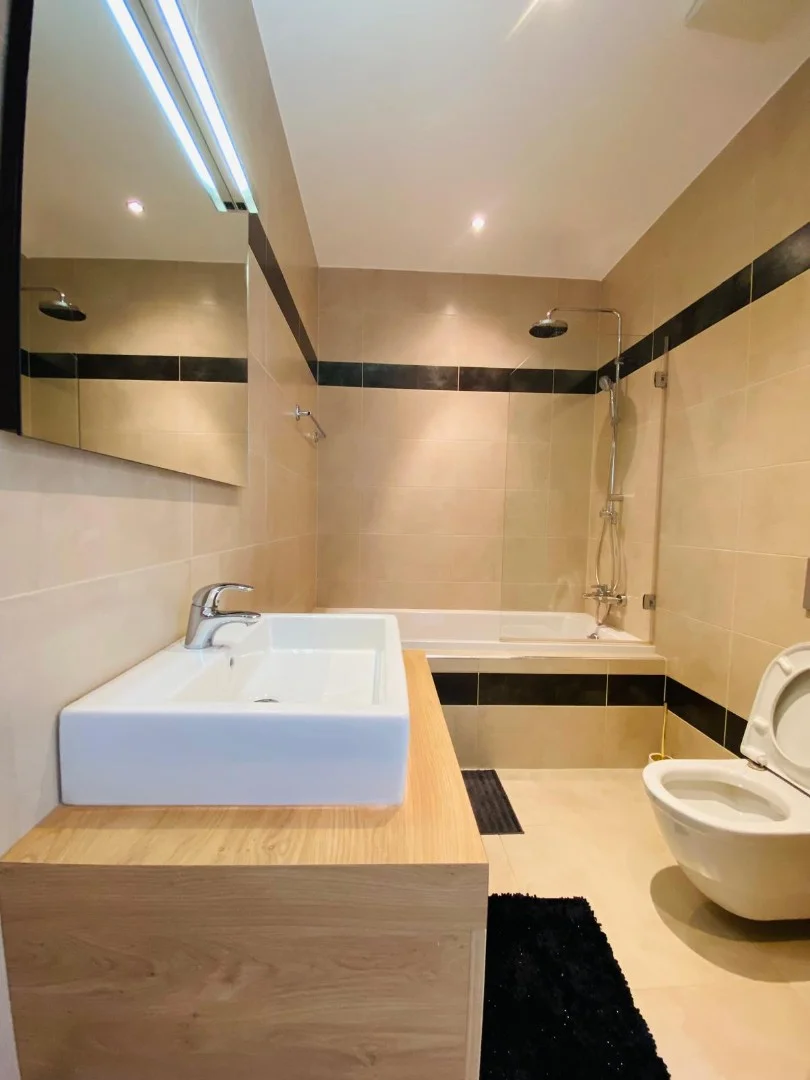 Kiadó tégla lakás Budapest 05. ker.en - Kép 16