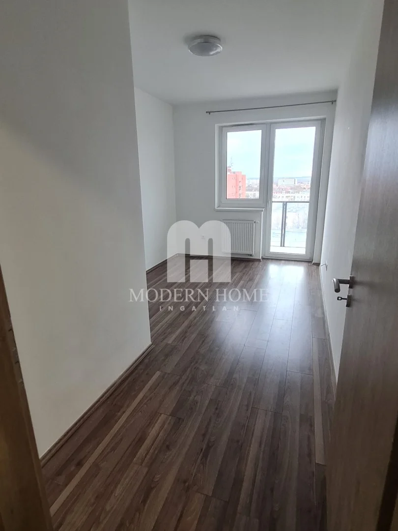 Eladó tégla lakás Székesfehérváron - Kép 14